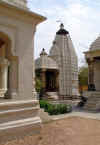 Khajuraho28.jpg (197635 byte)