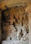 Elephanta2.jpg (287504 byte)