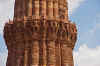 QutbMinar10.jpg (341379 byte)